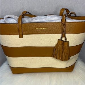 Michael Kors Tote